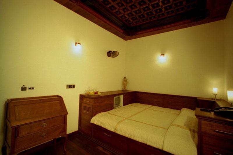 Le Dupleix Hotell Pondicherry Eksteriør bilde